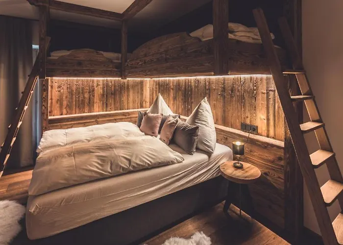 Seefelder Spitze By Monicare